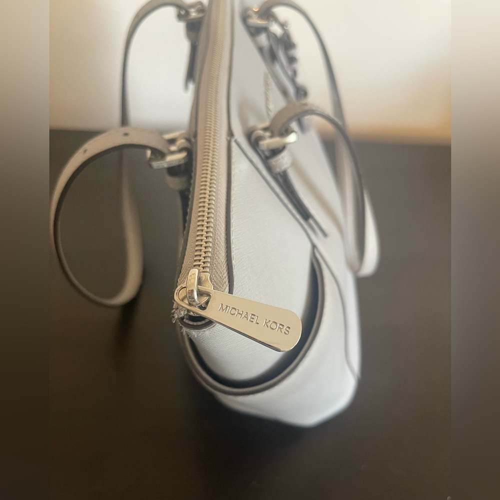 Michael Kors Gray Charlotte Leather Tote Bag - Picture 3 of 10